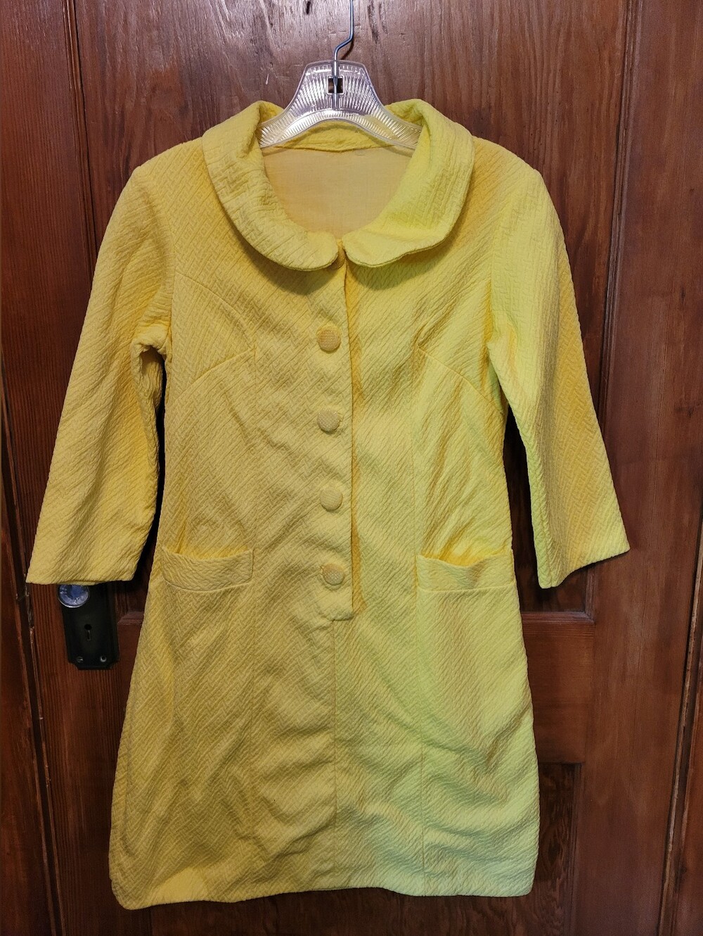 Vintage 60s Sz XS women's Yellow Mod Dress